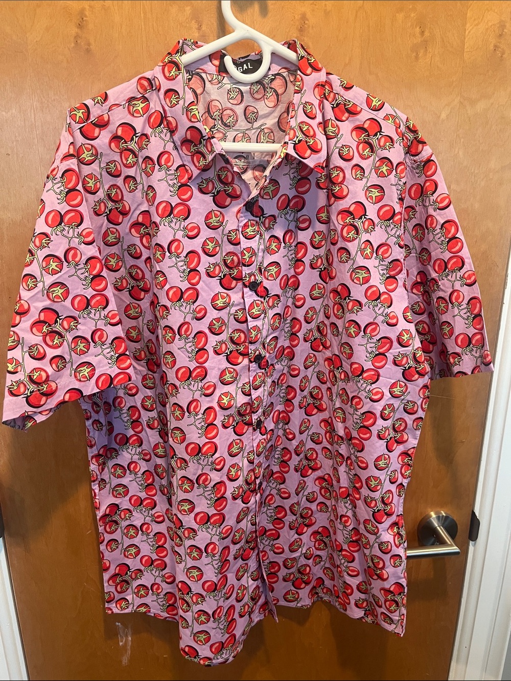 Casual Pink Tomatoes-Print Short-Sleeve Button-Down Shirt